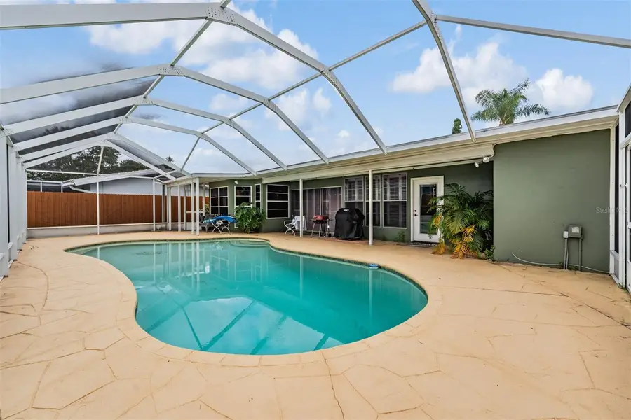 8410 Boulder Place, Tampa, FL 33615 - Image #2