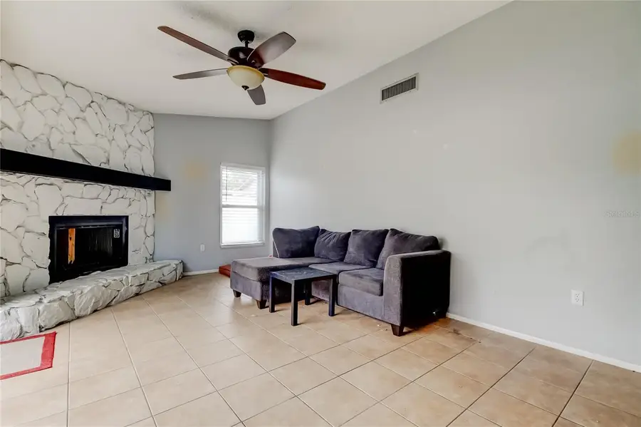 6747 Deer Pond Lane N, Pinellas Park, FL 33781 - Image #2