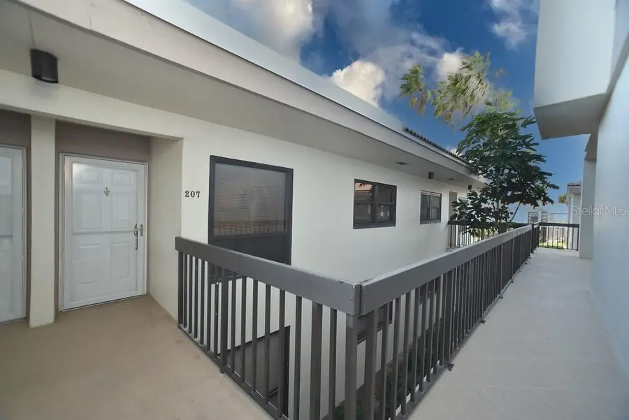 6294 Bahia Del Mar Circle #207, Saint Petersburg, FL 33715 - Image #2