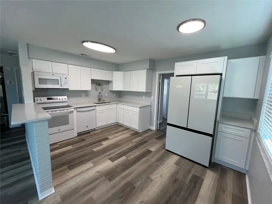 5254 1st Avenue S, Saint Petersburg, FL 33707 - Image #2