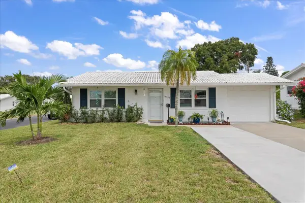 14023 94th Place, SEMINOLE, FL 33776
