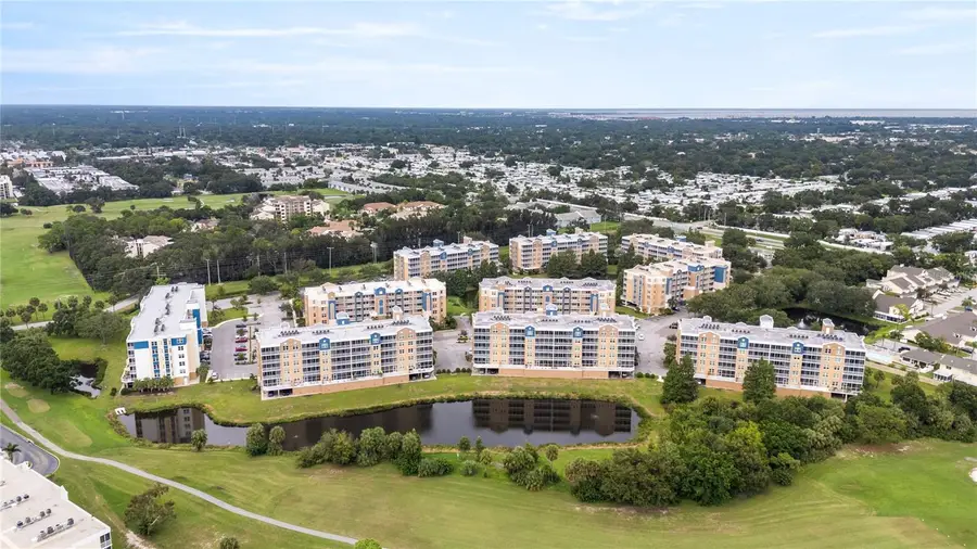 960 Starkey Road #5202, Largo, FL 33771 - Image #2