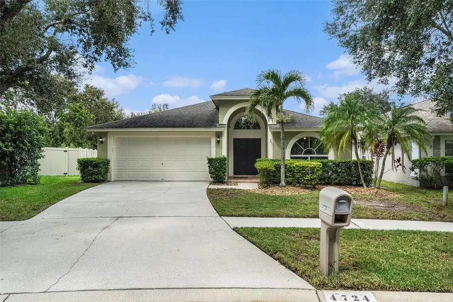 4724 Preston Woods Dr, Valrico, FL 33596 - Image #2