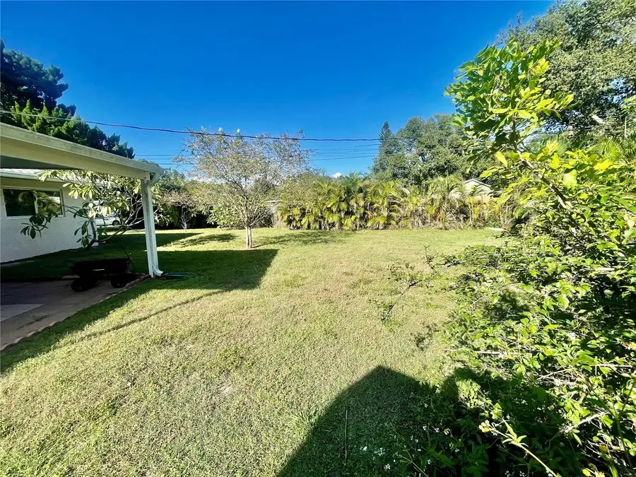 7245 Onyx Drive N, Saint Petersburg, FL 33702 - Image #3