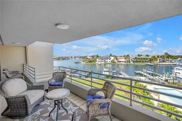2795 Kipps Colony Drive S #305, ST PETERSBURG, FL 33707
