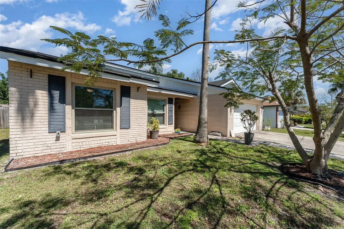 712 Hazy Meadow Court, Brandon, FL 33510 - Image #1