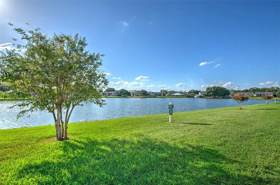 308 Lake Parsons Green #106, Brandon, FL 33511 - Image #3