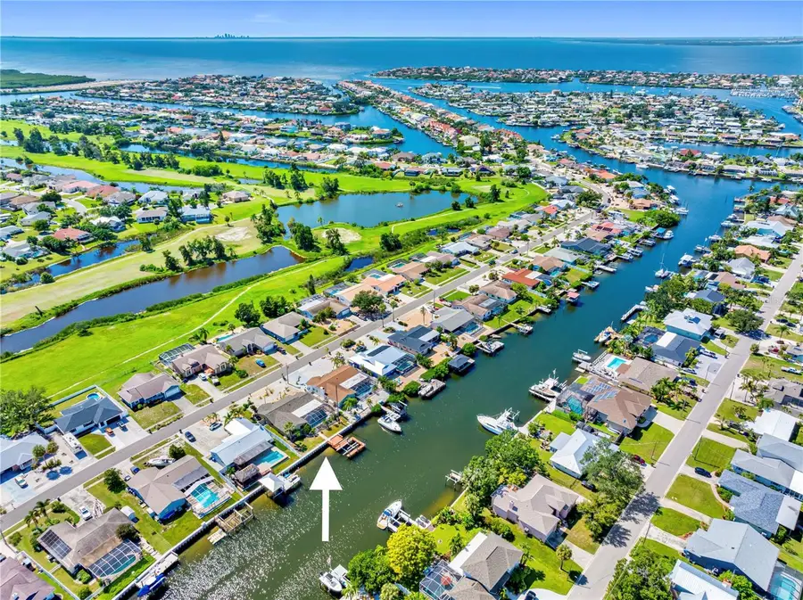 727 Flamingo Drive, Apollo Beach, FL 33572 - Image #2