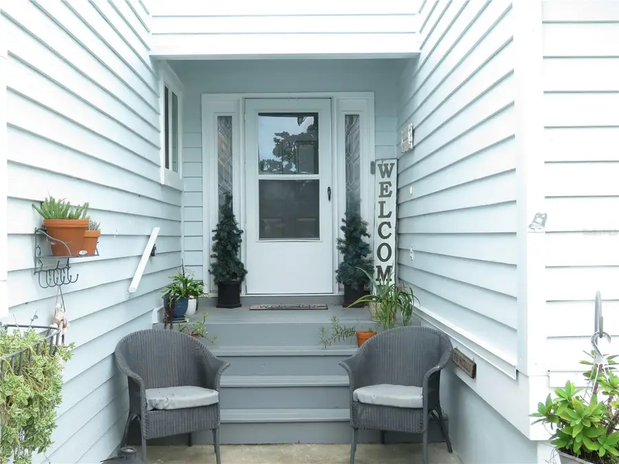 995 Spinnaker Court, Tarpon Springs, FL 34689 - Image #2