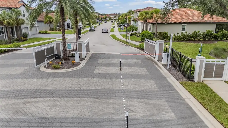 7332 Great Egret Boulevard, Sarasota, FL 34241 - Image #3