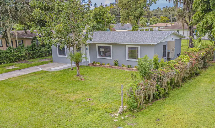 1003 N Bracewell Drive, Plant City, FL 33563 - Image #2