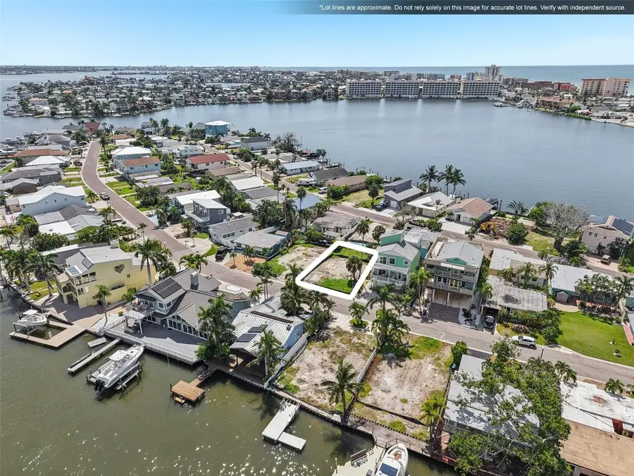 639 182nd Avenue E, Redington Shores, FL 33708 - Image #3