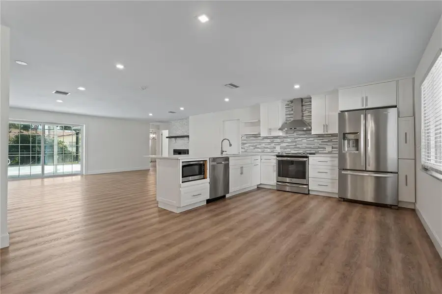 1852 Albright Drive, Clearwater, FL 33765 - Image #2