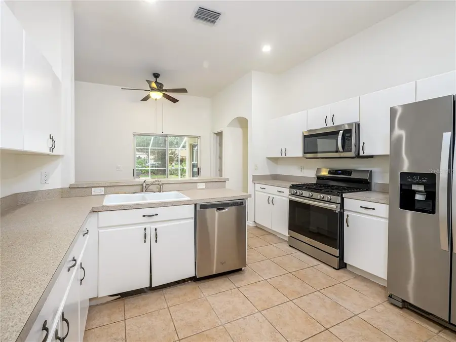 10117 Whisper Pointe Drive, Tampa, FL 33647 - Image #2