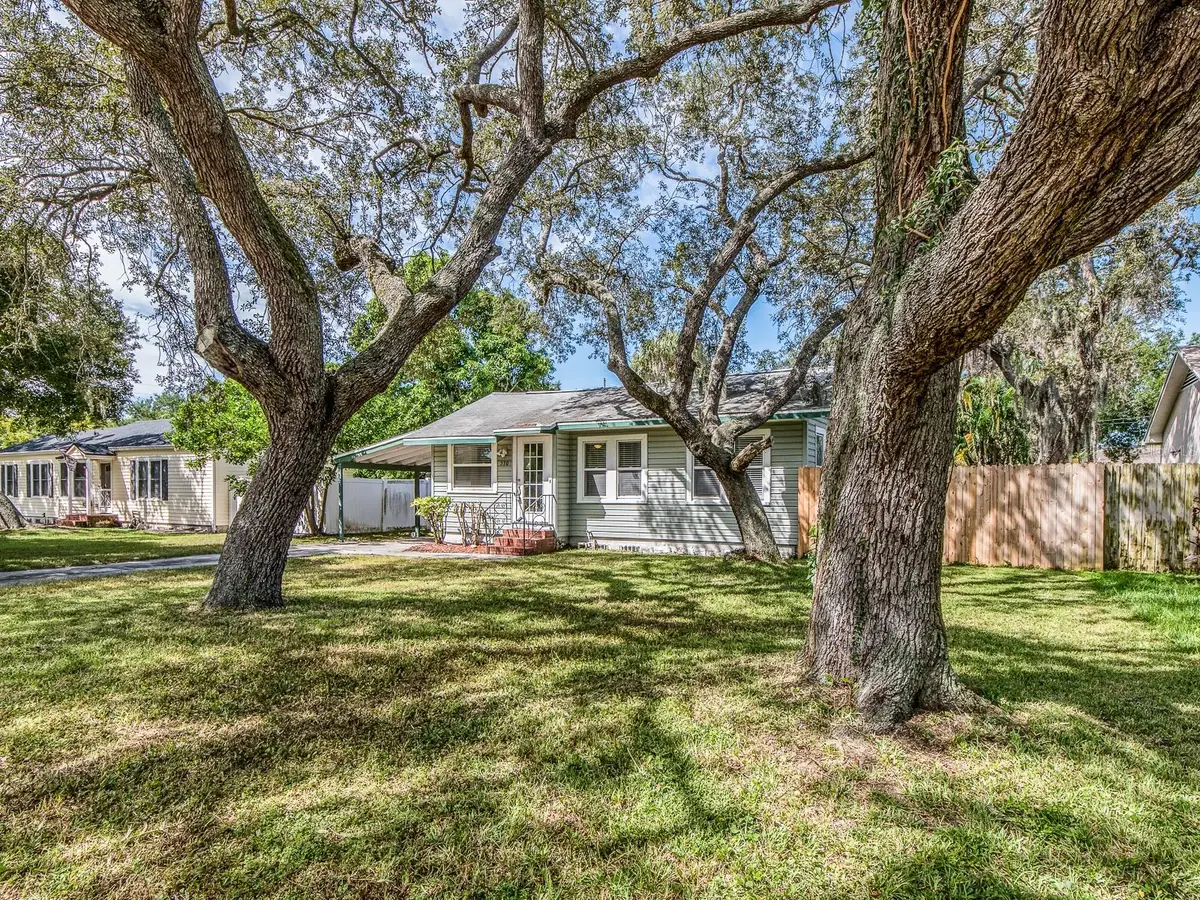 530 Skyview Avenue, Clearwater, FL 33756 - Image #1