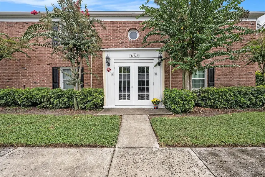 13725 Juniper Blossom Drive #201, Tampa, FL 33618 - Image #2