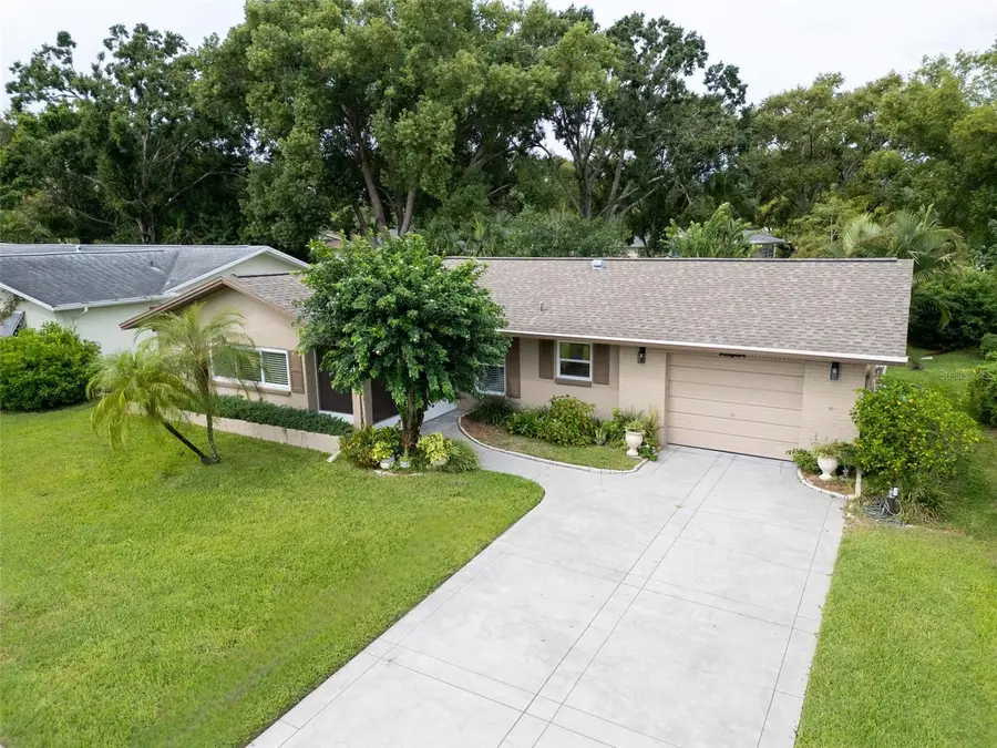 2336 Malcolm Drive, Palm Harbor, FL 34684 - Image #2