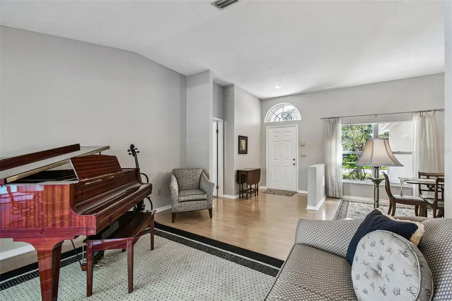 9210 Dayflower Drive, Tampa, FL 33647 - Image #2