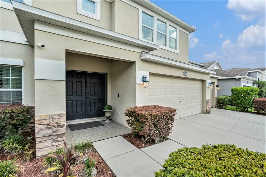 10737 Breaking Rocks Drive, Tampa, FL 33647 - Image #3