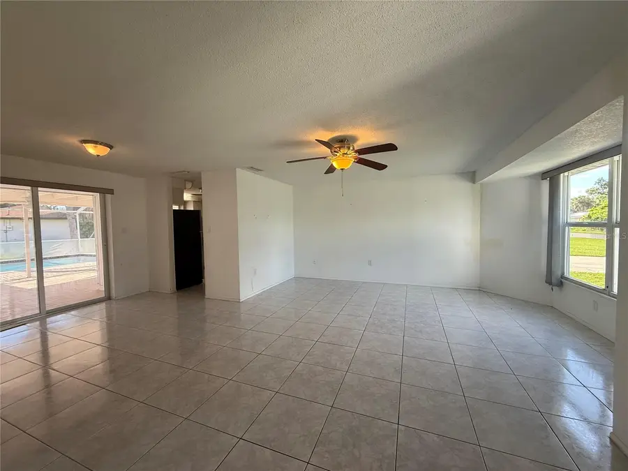 22237 Lockport Avenue, Port Charlotte, FL 33952 - Image #3