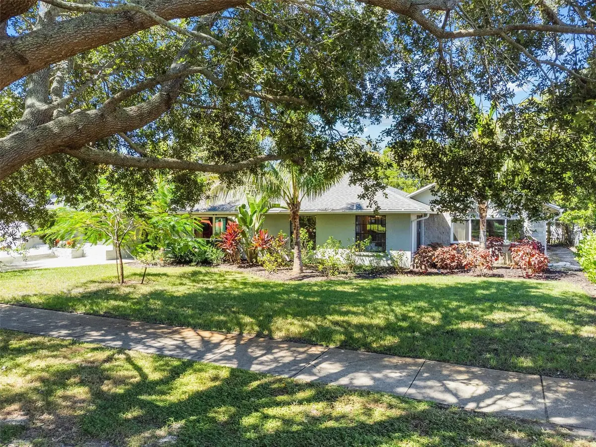 1807 55th Street S, Gulfport, FL 33707 - Image #1