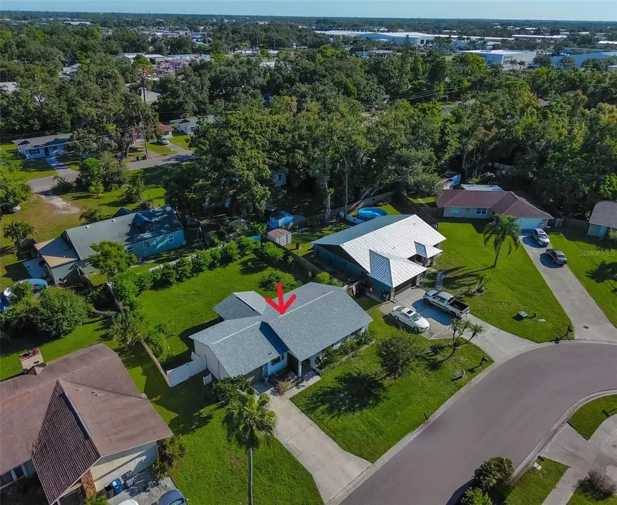 1219 70th Drive E, Sarasota, FL 34243 - Image #2