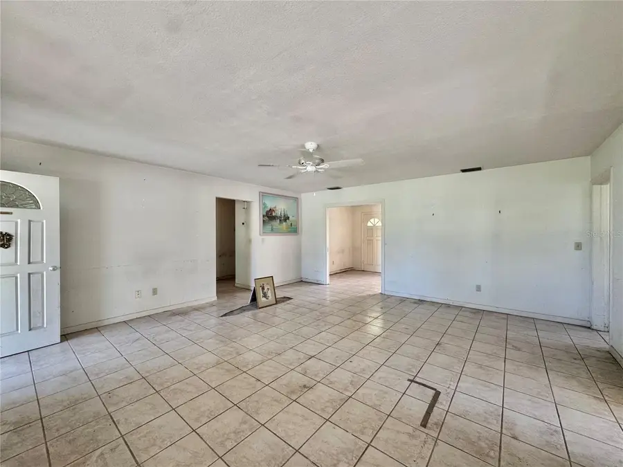 921 Lantana Avenue, Clearwater Beach, FL 33767 - Image #3