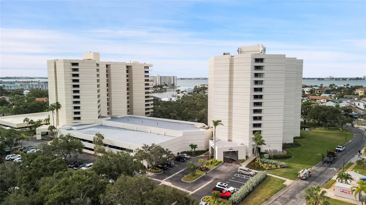5950 Pelican Bay Plaza S #705, Gulfport, FL 33707 - Image #1