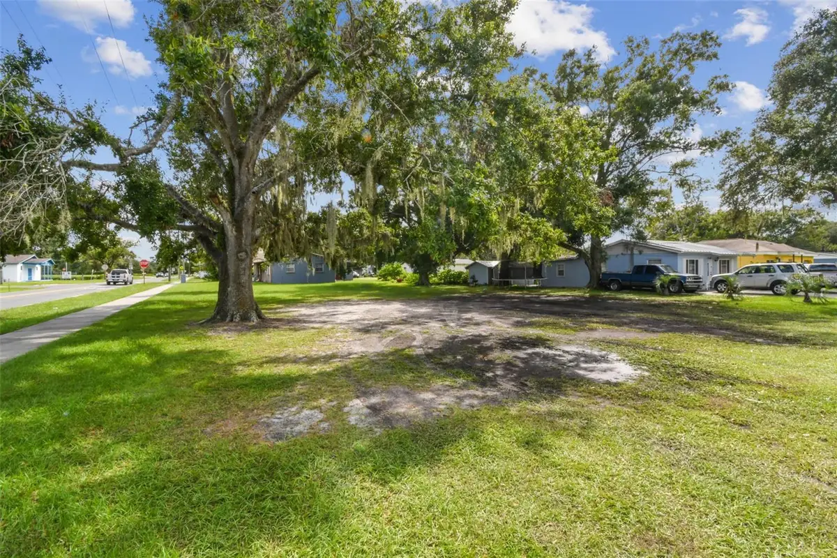 111 S Maryland Avenue, Plant City, FL 33563 - Image #1