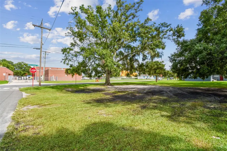 111 S Maryland Avenue, Plant City, FL 33563 - Image #3