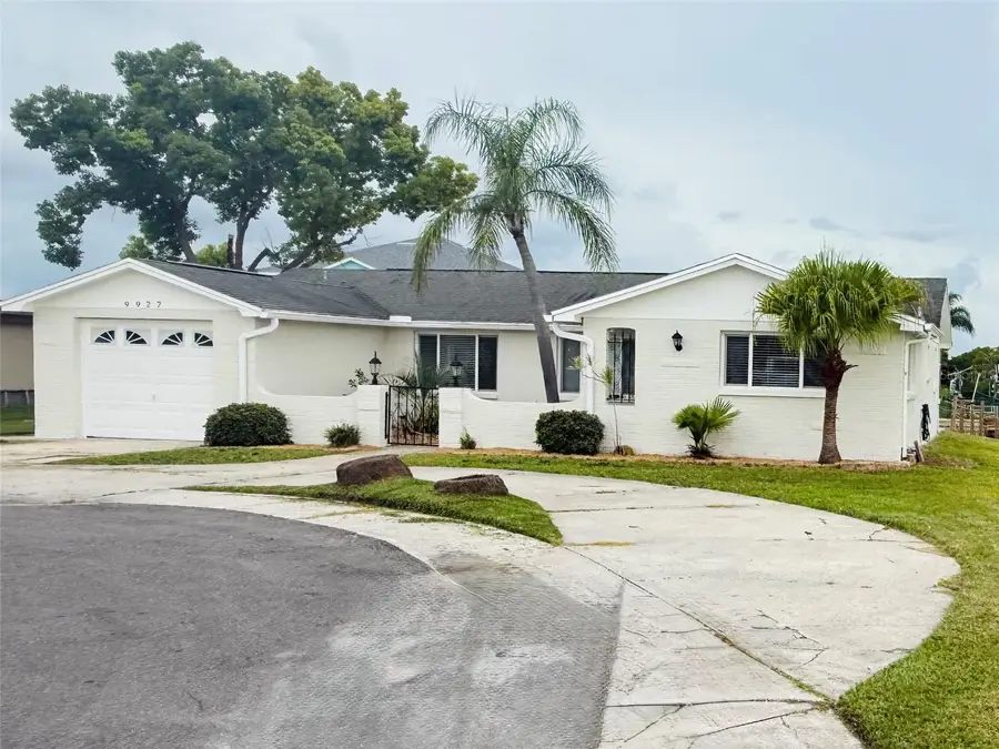 9927 Island Harbor Drive, Port Richey, FL 34668 - Image #2