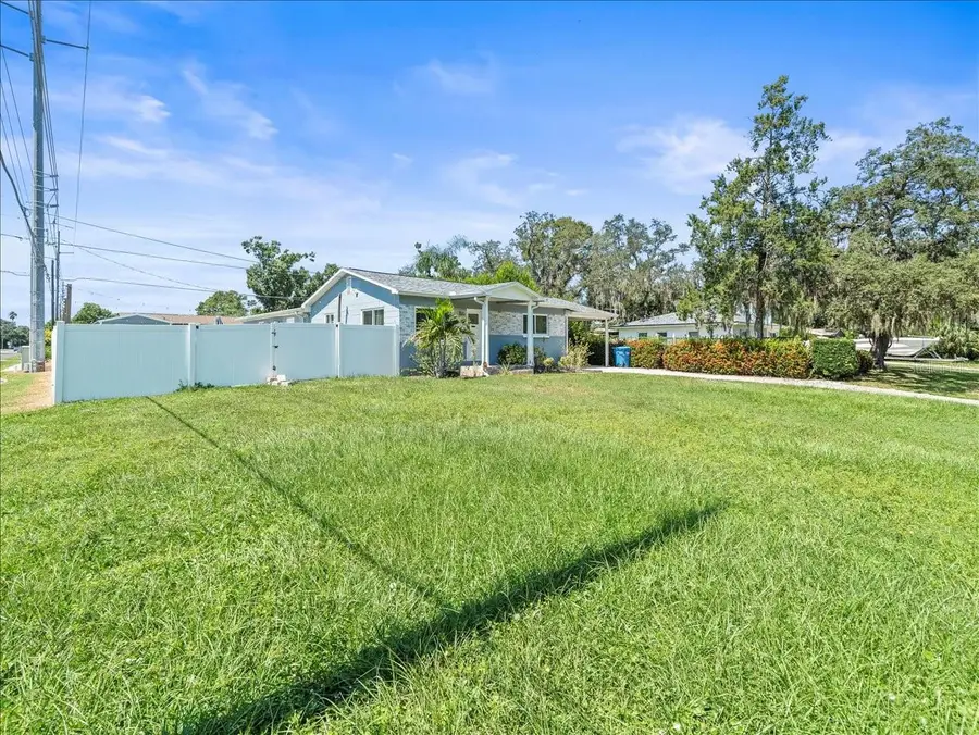 2200 Capri Drive, Clearwater, FL 33763 - Image #2