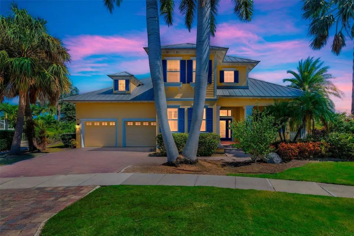 5617 Seagrass Place, Apollo Beach, FL 33572 - Image #1