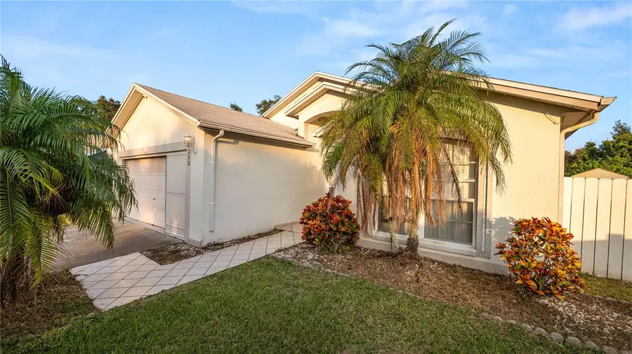 232 Kings Pond Avenue, Winter Haven, FL 33880 - Image #2