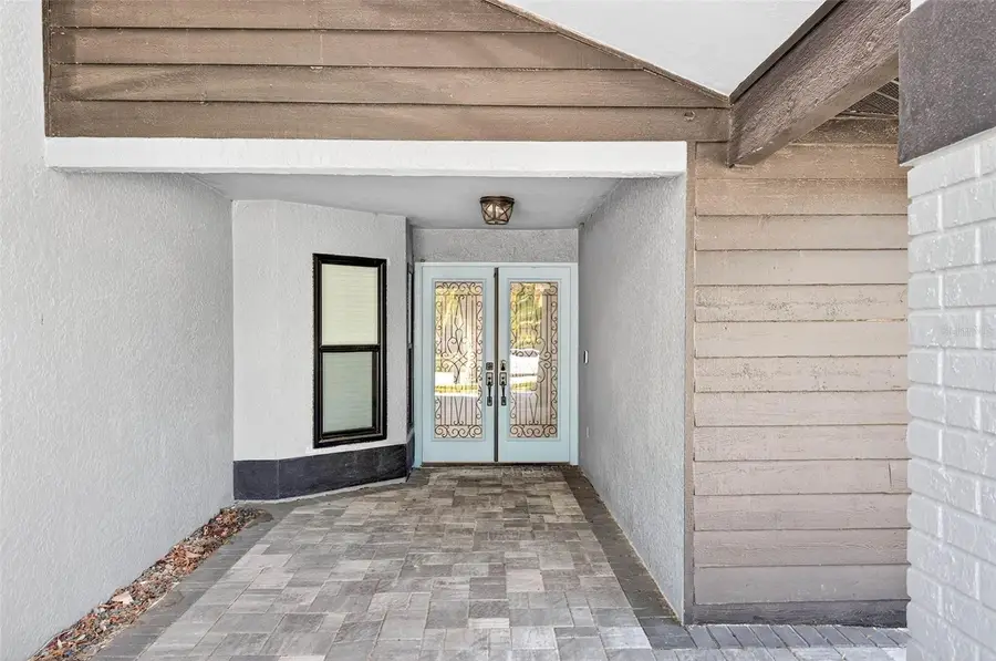 12025 Steppingstone Boulevard, Tampa, FL 33635 - Image #3