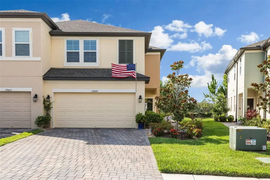 29869 Southwell Lane, Wesley Chapel, FL 33543 - Image #3