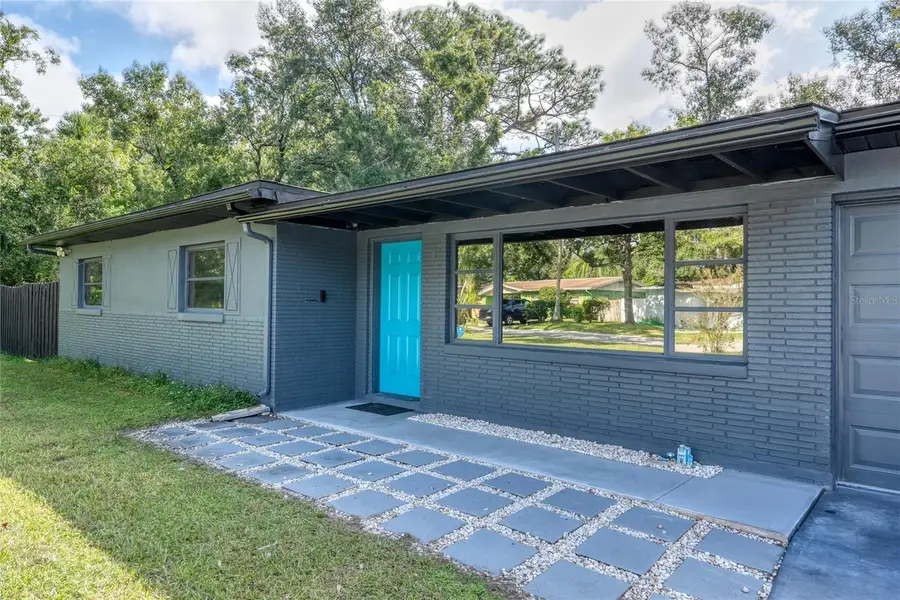 2106 W Minnehaha Street, Tampa, FL 33604 - Image #2