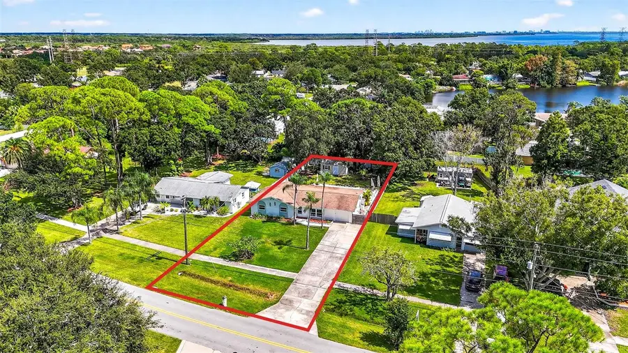 603 Shore Drive E, Oldsmar, FL 34677 - Image #3