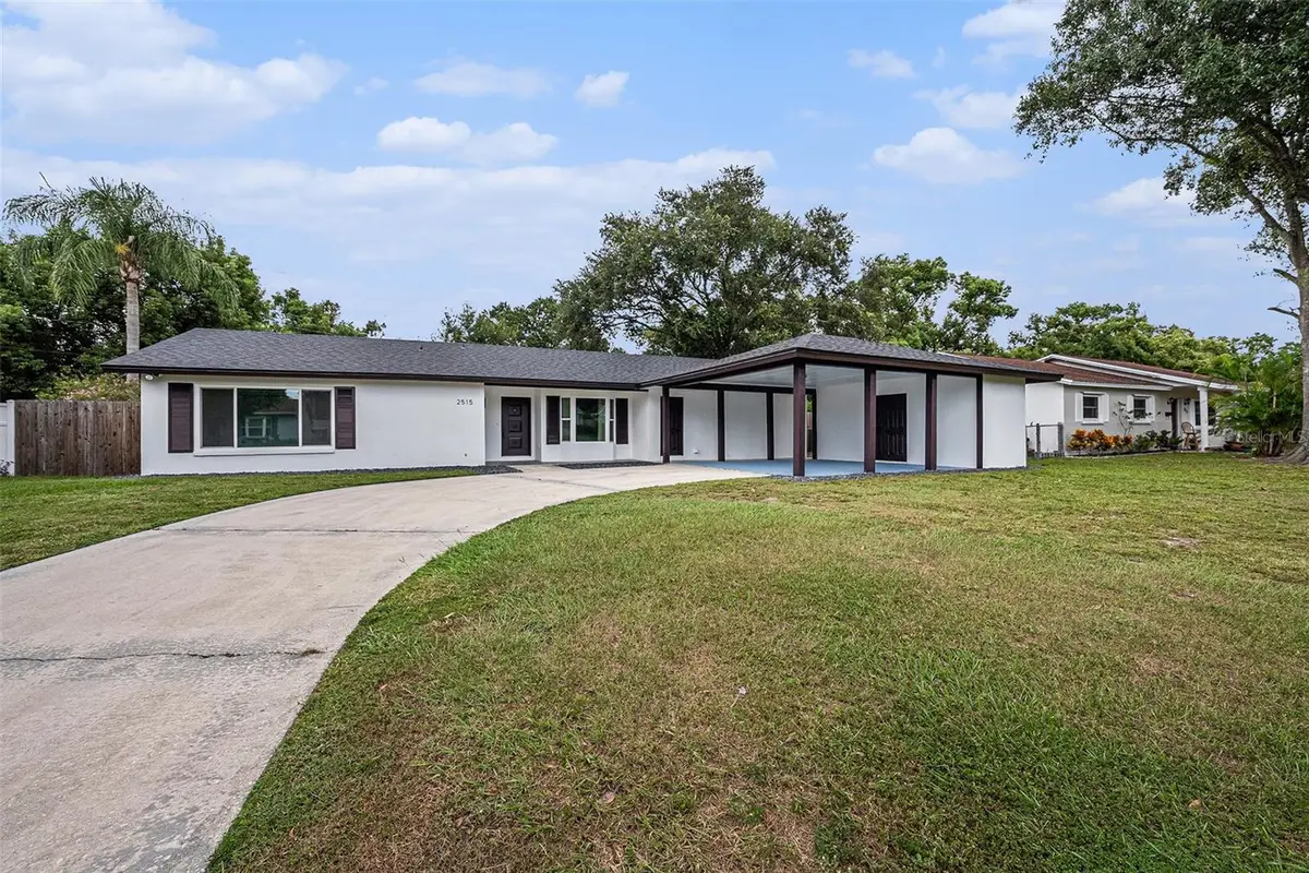 2515 Lake Ellen Circle, Tampa, FL 33618 - Image #1