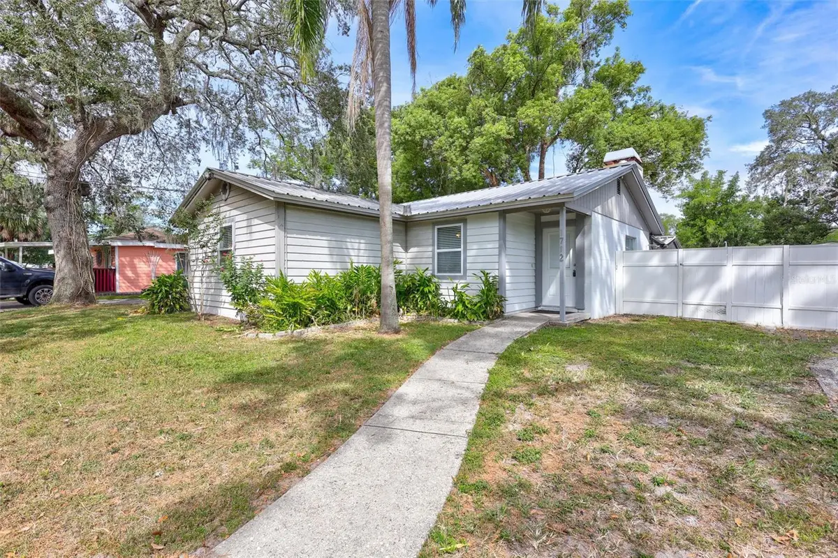 1712 N Club Court, Tampa, FL 33612 - Image #1