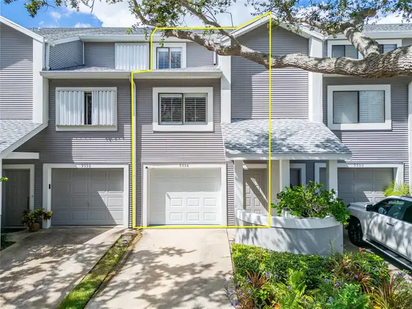 9558 Tara Cay Court #21, SEMINOLE, FL 33776