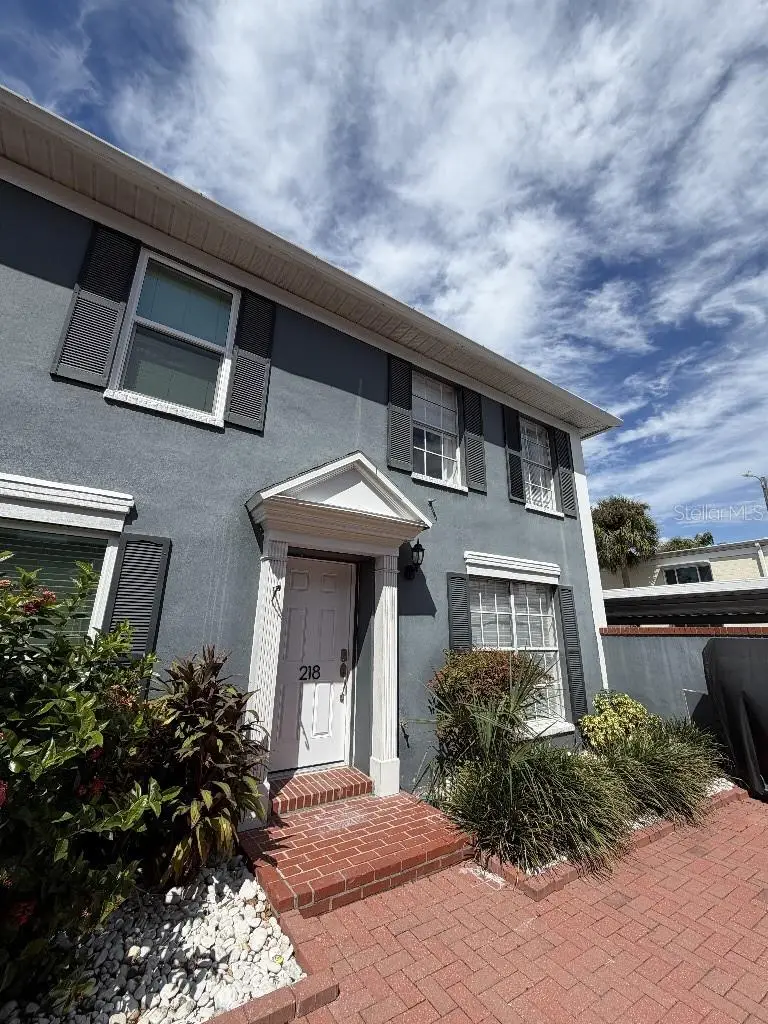 218 S Tampania Avenue, Tampa, FL 33609 - Image #1