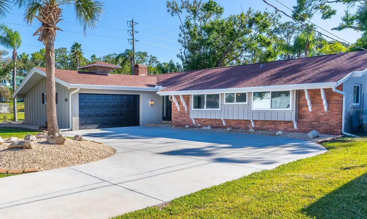 2096 Church Creek Pt Point, Largo, FL 33774 - Image #1