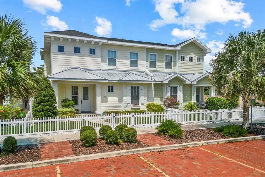 323 2nd Street S, Safety Harbor, FL 34695 - Image #2