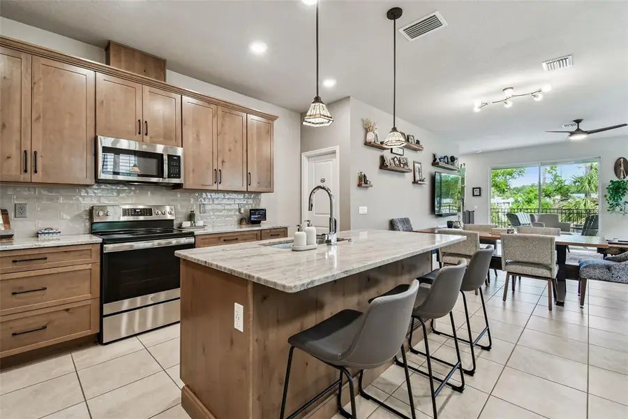 1958 Trailside Dr, Palm Harbor, FL 34683 - Image #3