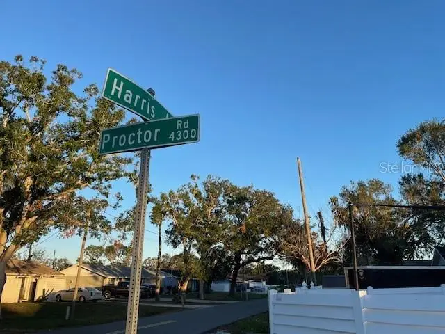 4725 Harris Avenue, Sarasota, FL 34233 - Image #3