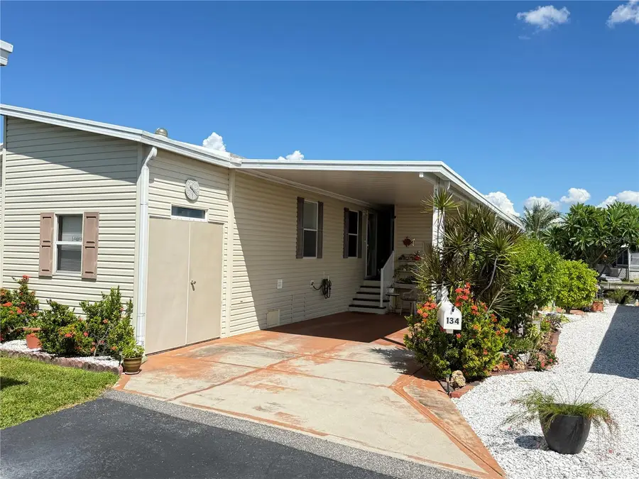 134 Americana Court Ne #216, Saint Petersburg, FL 33702 - Image #2