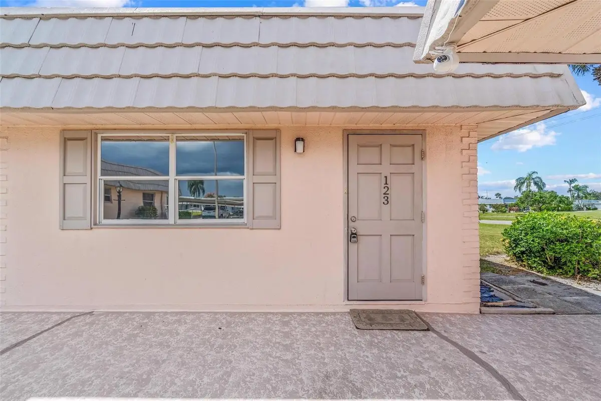 201 Bedford Trail #123, Sun City Center, FL 33573 - Image #1