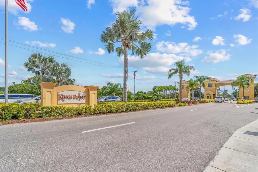 201 Bedford Trail #123, Sun City Center, FL 33573 - Image #2