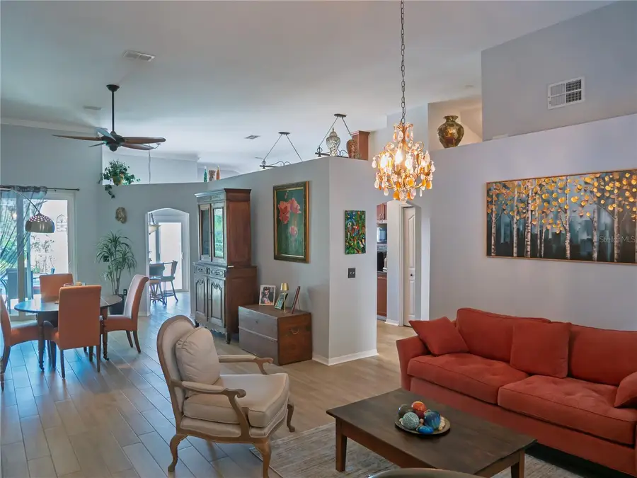 16517 Lake Heather Drive, Tampa, FL 33618 - Image #3